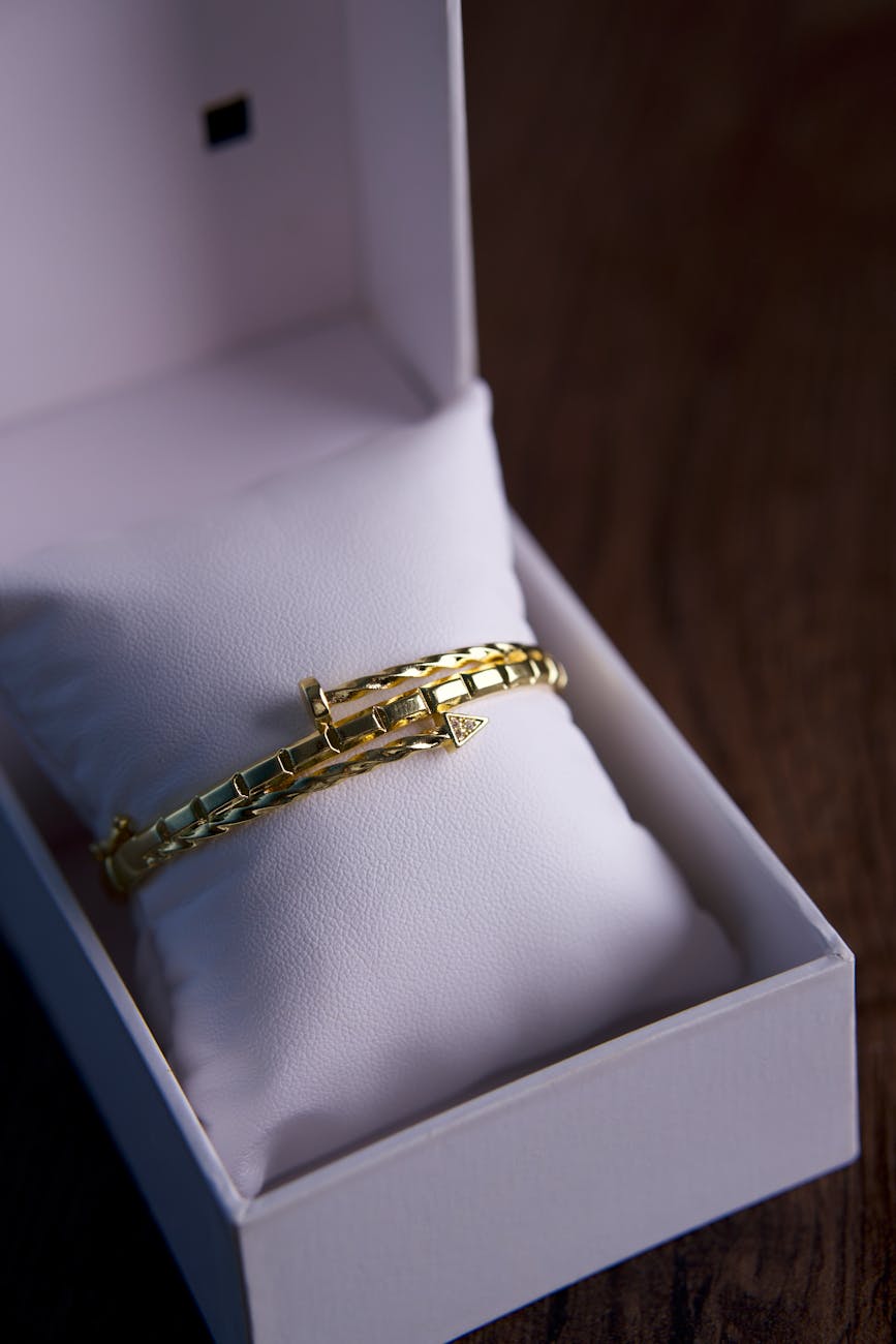 Luxury Bracelets Luxora Jeweler