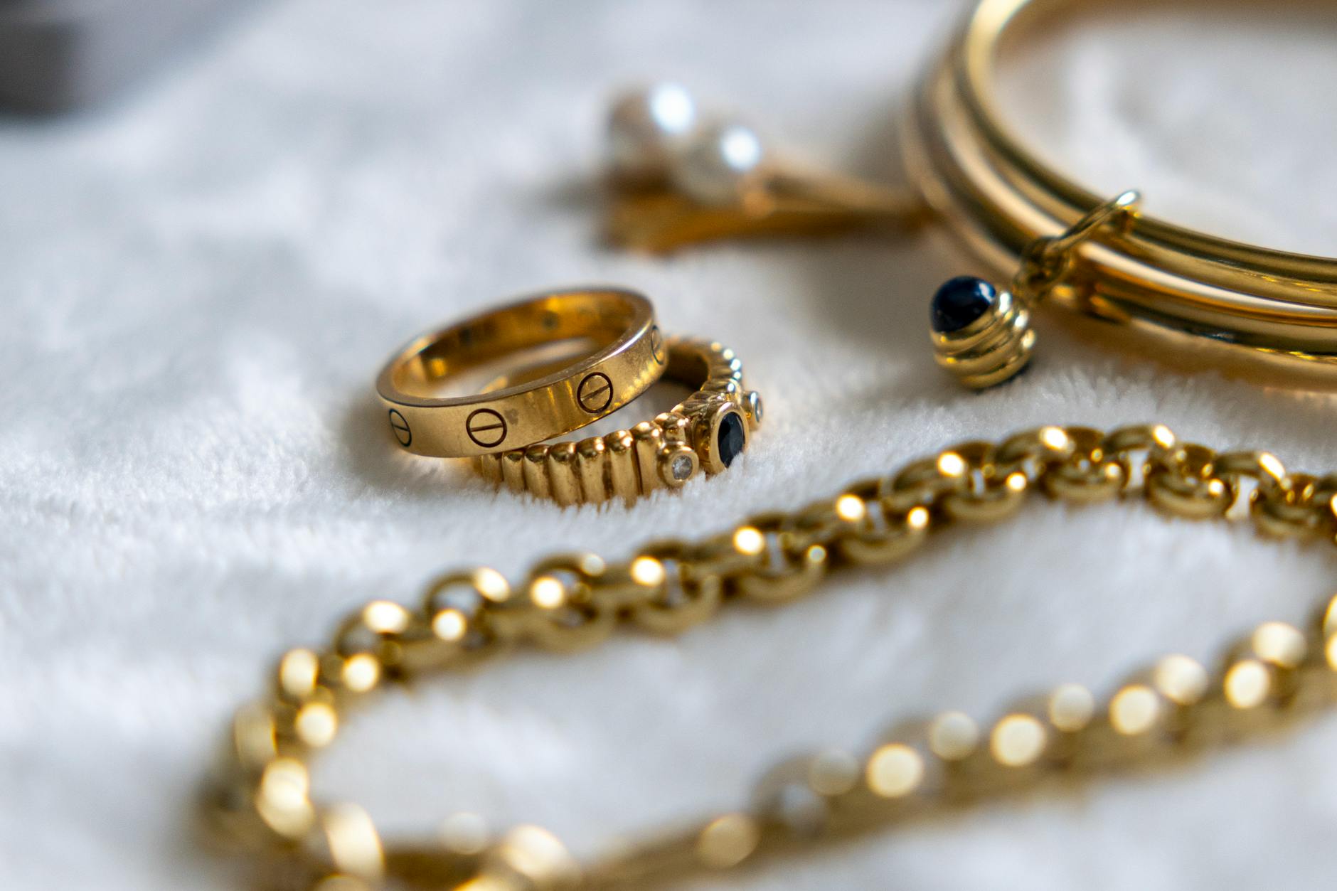 New Gold Collection Luxora Jeweler